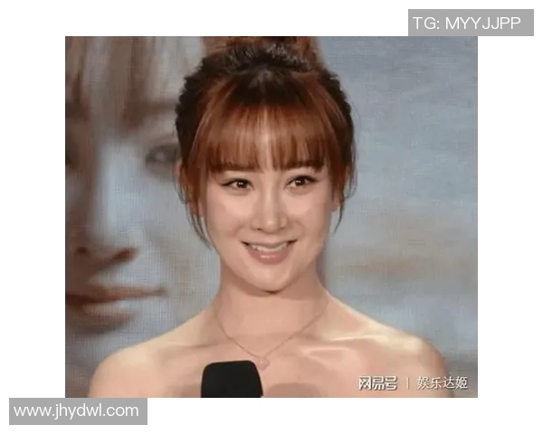 足球明星李明颜值惊艳四方引发粉丝热议与时尚界关注 足球明星李明颜值惊艳四方引发粉丝热议与时尚界关注